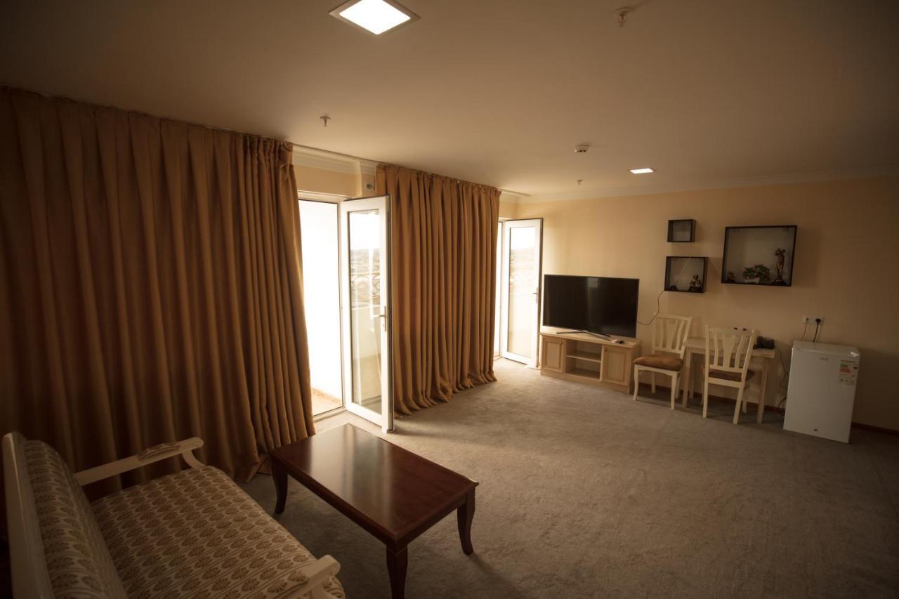 Tashkent Hotel Nukus Bagian luar foto
